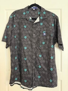 In4mation Mens Sakura Button Down Shirt